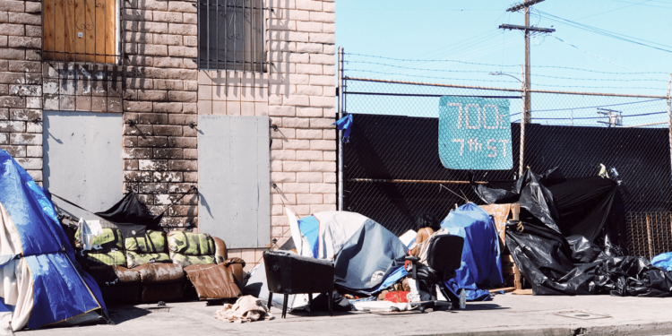 Vinculan la falta de vivienda en EE.UU. con las muertes por sobredosis