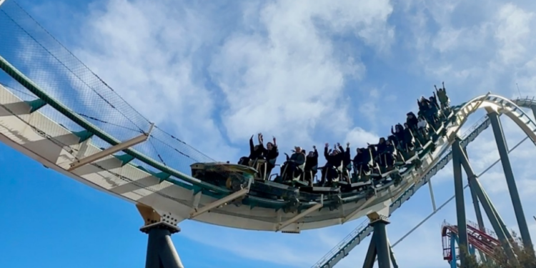 14 heridos en parque de diversión en España al caer árbol sobre montaña rusa