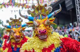 EGEHID realiza aportes a comparsas para fiestas carnavalescas