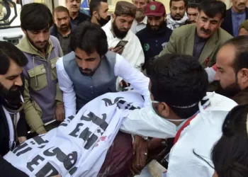 Al menos 26 muertos y 54 heridos tras tres atentados en Pakistán a un día de las elecciones