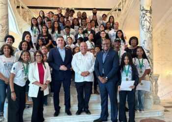 República Dominicana concluye exitosamente exposición de arte en el departamento de Estado de Puerto Rico