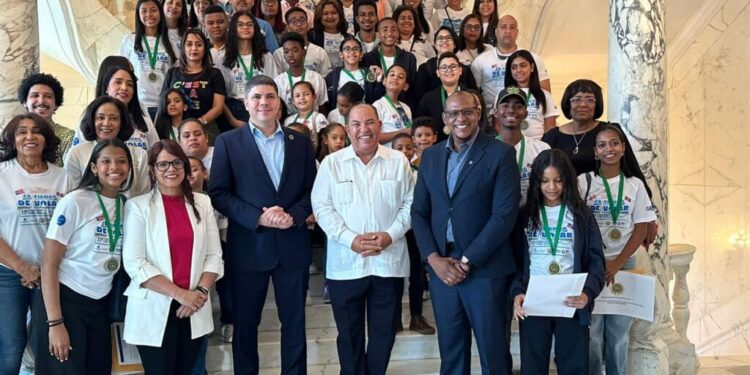 República Dominicana concluye exitosamente exposición de arte en el departamento de Estado de Puerto Rico