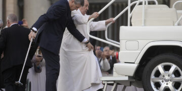 Continúan los problemas de salud para el papa Francisco