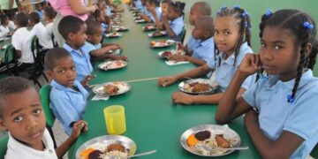 Inabie busca reducir el consumo de azúcar en la alimentación escolar