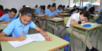 MINERD llama a reintegrarse a la docencia este lunes