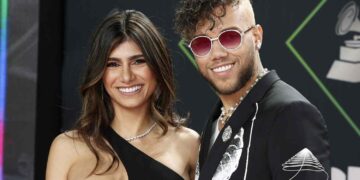 Jhay Cortez confiesa que Mia Khalifa lo lleva a ser un “hombre”