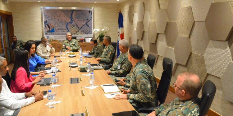 Ministerio Defensa prepara protocolos por posible evacuación de emergencia desde Haití a RD