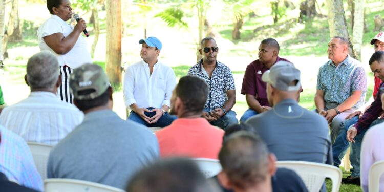 Abel: "Aquellos que no voten serán responsables de lo que ocurra en los próximo cuatro años"