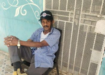 Familiares reportan desaparición de un hombre de 84 años en Villa Mella