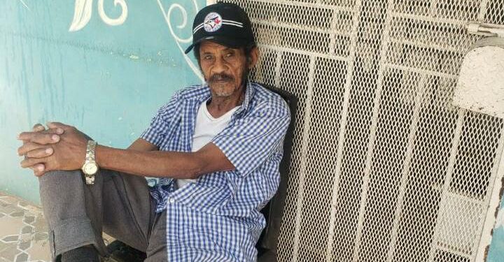 Familiares reportan desaparición de un hombre de 84 años en Villa Mella