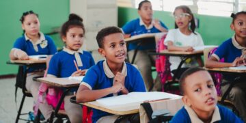 Minerd incorpora la inteligencia artificial a su plataforma educativa Libro Abierto