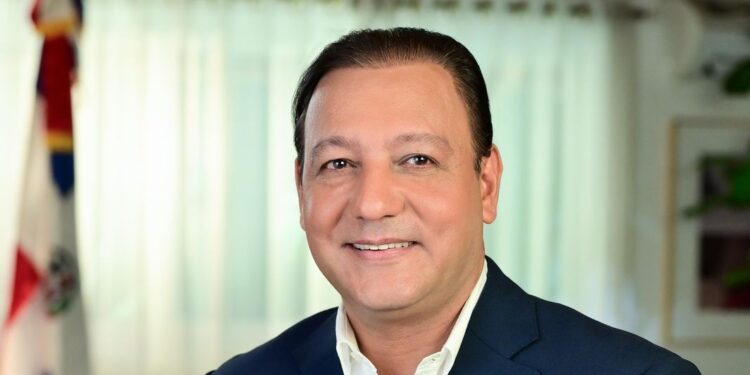 Abel Martínez también confirma participación en debate ANJE