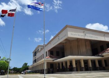 Libertad pura y simple a tres adolescentes acusados de tentativa de terrorismo en Puerto Plata