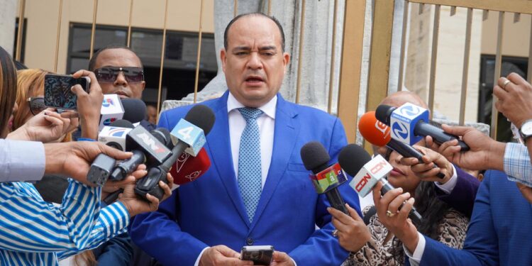 Abogados someten a la justicia privatización de servicios de Hemodiálisis en hospitales públicos