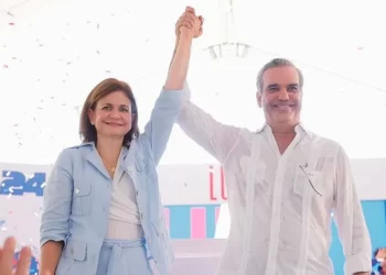 Luis Abinader y Raquel Peña repetiran en 2024