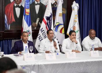 Alcaldes electos y reelectos de regiones Yuma y Higuamo reciben inducción de LMD y Fedomu