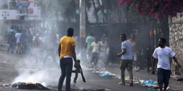 Pandillas atacan los suburbios de Puerto Príncipe