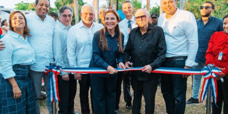Alcaldía del DN y Fundación Bonanza inauguran el parque Belice en Los Jardines