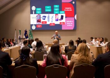 Fencoop da inicio a taller de innovación para sus cooperativas afiliadas