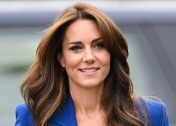 La princesa de Gales, Kate Middleton, anuncia que sufre un cáncer