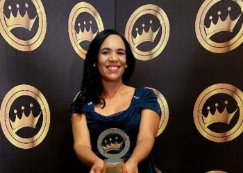 Periodista de Telemicro gana premio El Galardón