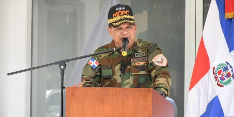 Comipol aumenta su capacidad de apoyo a usuarios de las carreteras en Semana Santa, Afirma el Mayor General Rafael Vásquez Espínola