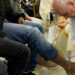 Papa Francisco lava los pies de 12 mujeres en prisión por Jueves Santo en Roma
