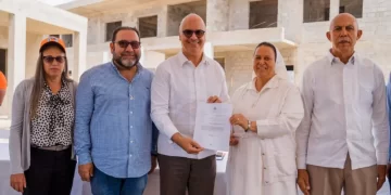 Entregan más de 80 millones de pesos a instituciones en Constanza, Jarabacoa y La Vega