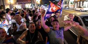 Cuba protesta: Régimen cortó comunicaciones y bloqueó señal de internet