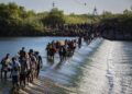 Gran cantidad de inmigrantes arropan la frontera México- Estados Unidos