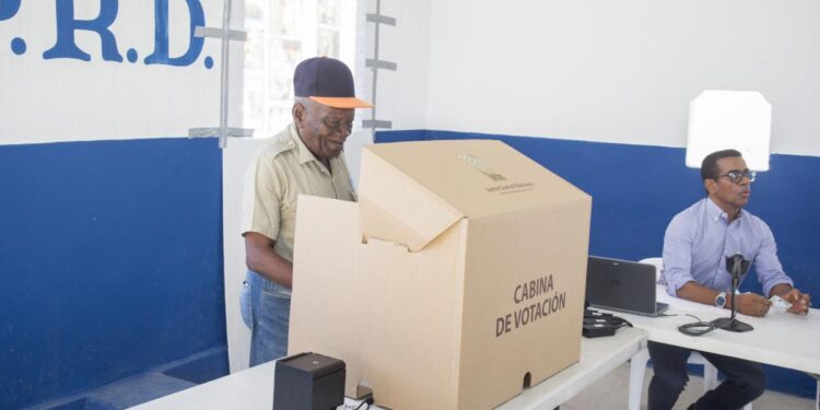 Financiamiento a campañas políticas no podrá exceder los RD$9 millones