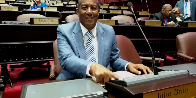 Fallece el diputado Julio Peña Brito