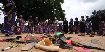 Casi 300 estudiantes secuestrados en ataque a escuela en Nigeria, dice director