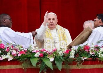 El papa pide un intercambio de prisioneros entre Rusia y Ucrania en su mensaje de Pascua