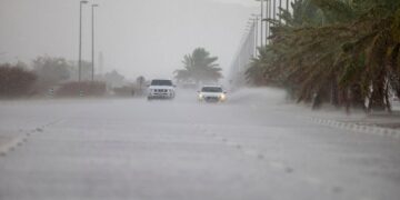 Fuertes lluvias castigan Emiratos Árabes y países vecinos al menos; 18 los muertos en Omán