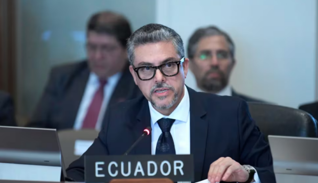 Ecuador defendió ante la OEA la irrupción policial en la embajada de México
