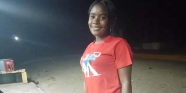 Mujer resulta con quemaduras tras hombre incendiar casa con ella dentro