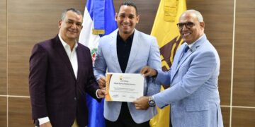 JCE y el IESPEC gradúan periodistas y comunicadores sociales en “Diplomado Especializado en Administración Electoral”