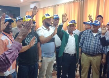 Comunicadores 8.0 Luis Abinader  juramenta decenas de nuevos miembros en San Juan y Elías Piña