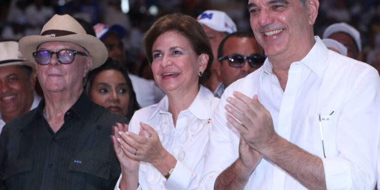 Abinader: El 19 de mayo habrá un plebiscito para profundizar el cambio