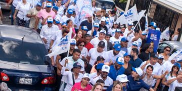 Liz Mieses despierta entusiasmo en la capital