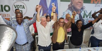 MODA proclama a Antonio Tavéras como su candidato a senador y a María Suárez como candidata a diputada