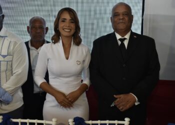 Wendy Cepeda se convierte en la primera Alcaldesa de San Luis ; marca un nuevo comienzo