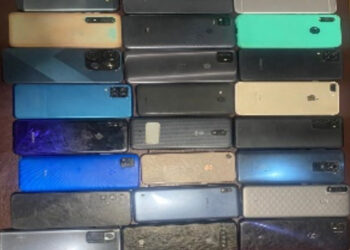 Policía recupera 30 celulares sustraídos en atraco en Santo Domingo Norte