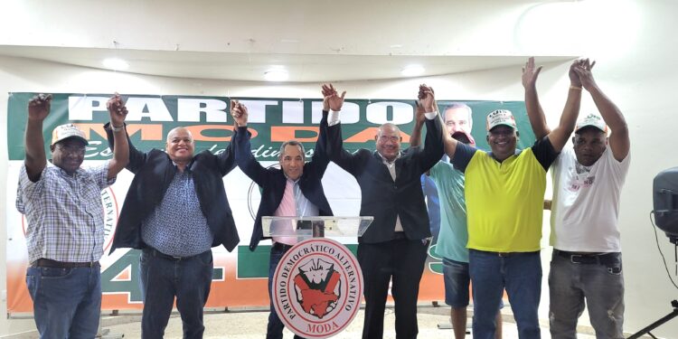 Presidente del Partido MODA encabeza varias actividades durante el fin de semana