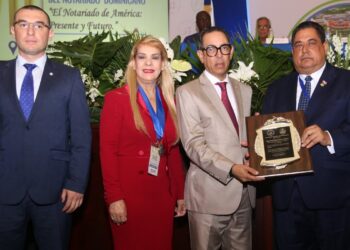 Magistrado Suprema insta fortalecer seguridad jurídica y a los notarios para garantizar desarrollo económico