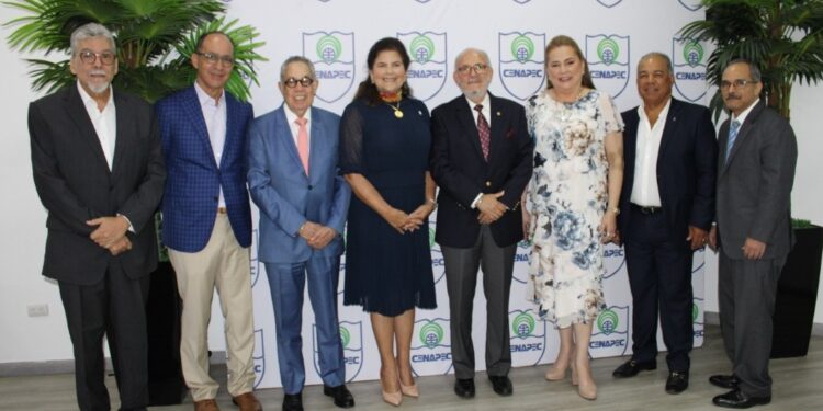 “Padrinos de la Educación” programa que transforma vidas de la mano de empresarios