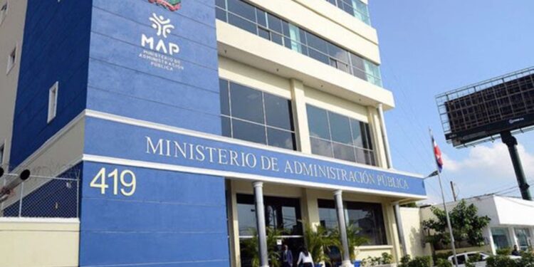 MAP establece criterios de remuneración y condiciones laborales para 16 cargos especializados de las áreas de las TICs