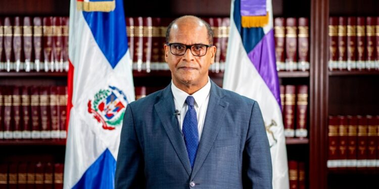 Juez de la SCJ destaca valor de la carrera judicial como pilar del Estado de Derecho y la calidad de la democracia