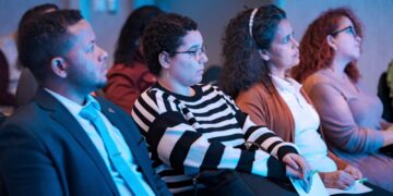 Destacan importancia de las herramientas digitales en el mundo empresarial moderno